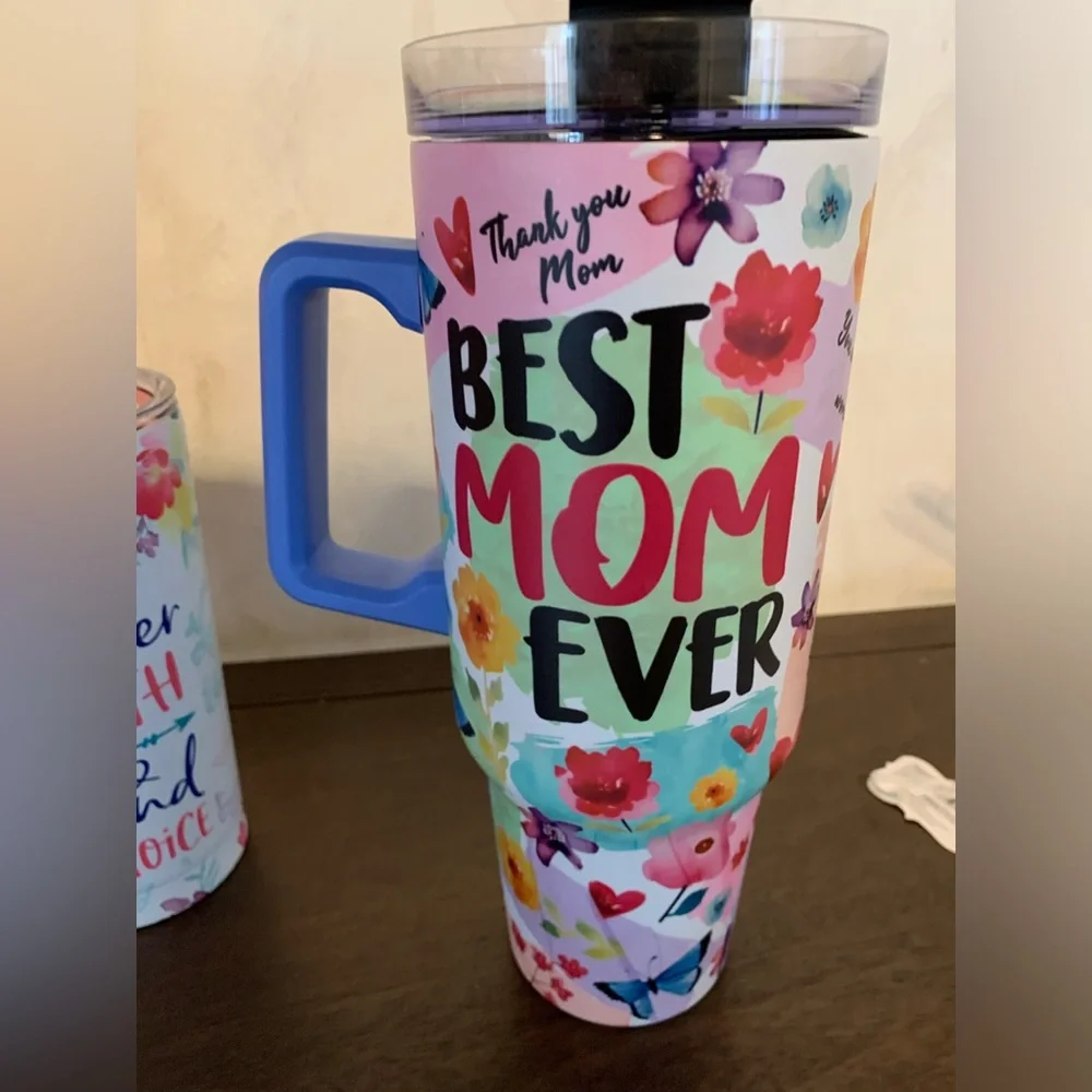 Swig life Tumblers-lmk which one and how much you want it for!! Ready to ship!!